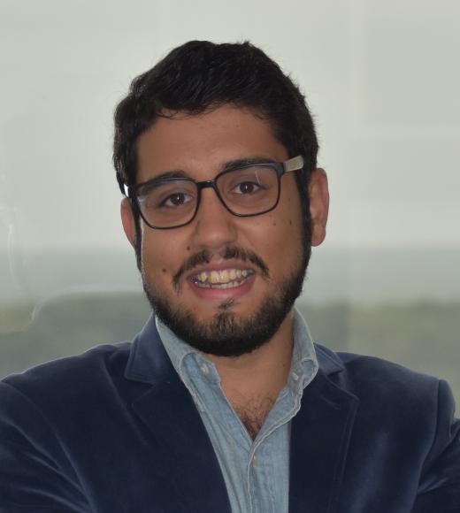 A Photograph of Ehsan Arasteh